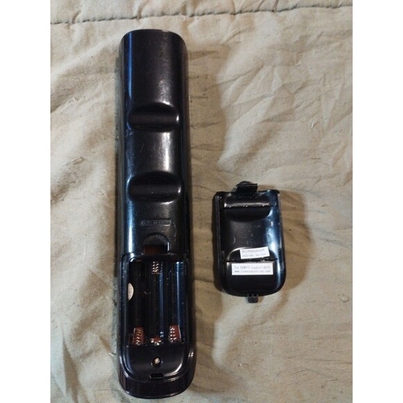 RCA RCRN04GR 4-Device Universal Remote Control - tested - Picture 3 of 3